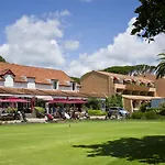 Szálloda Golf De Valescure & Nuxe Saint-Raphaël