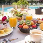 Golf De Valescure & Nuxe 4* Saint-Raphaël