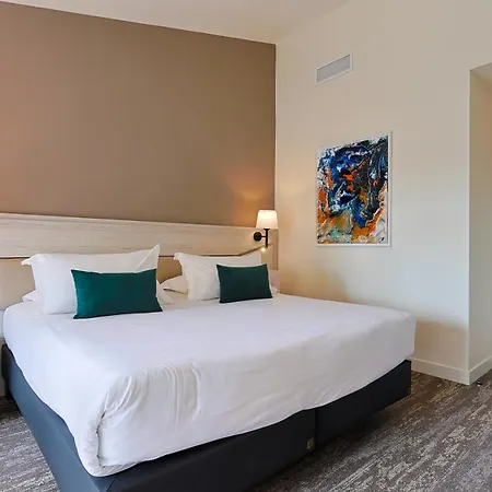 Golf De Valescure & Nuxe