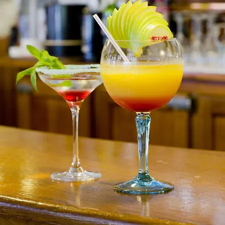 Hotel Golf De Valescure & Nuxe