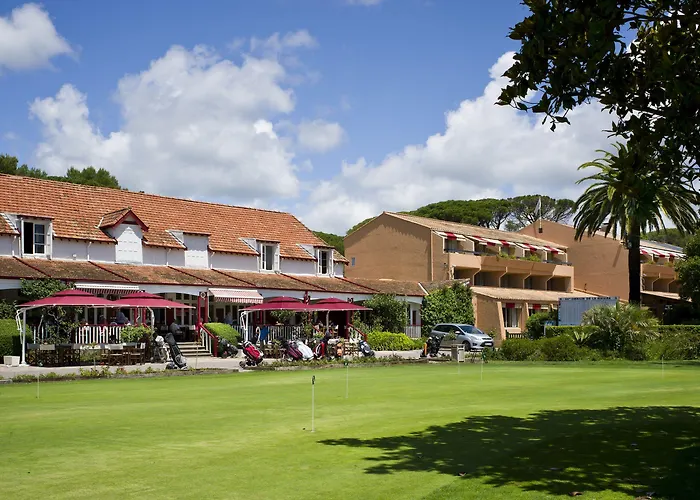 מלון Golf De Valescure & Nuxe Saint-Raphaël
