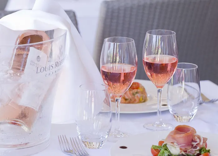 מלון Golf De Valescure & Nuxe