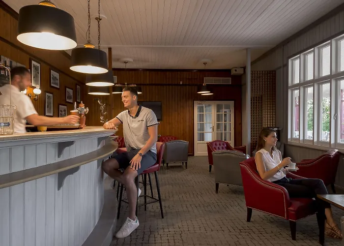 Golf De Valescure & Nuxe 4*