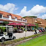 Golf De Valescure & Nuxe Otel