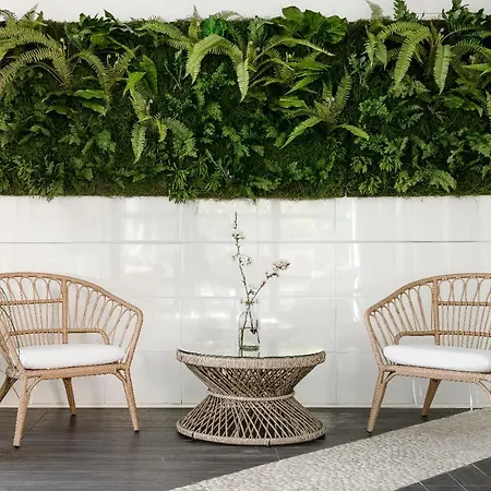 ホテル Golf De Valescure & Nuxe Saint-Raphaël