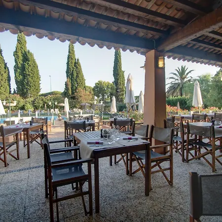 Golf De Valescure & Nuxe 4* Saint-Raphael (Var)