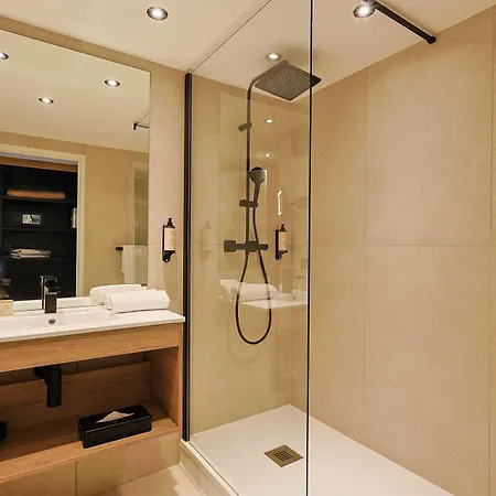 Otel Golf De Valescure & Nuxe 4*