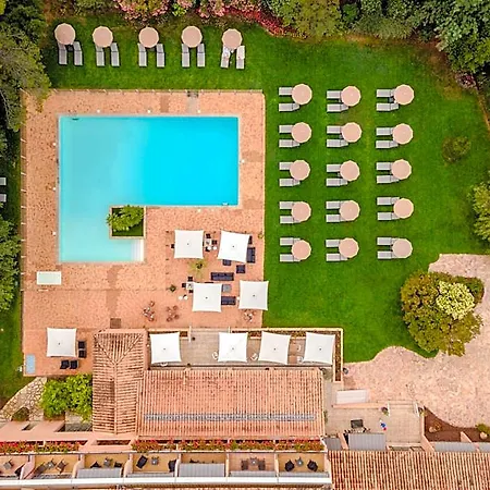 Golf De Valescure & Nuxe Otel 4*
