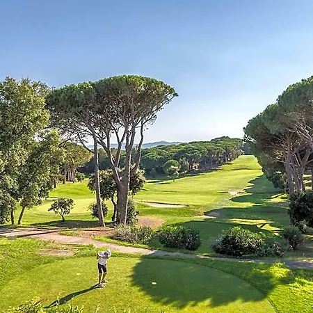Golf De Valescure & Nuxe Otel 4*