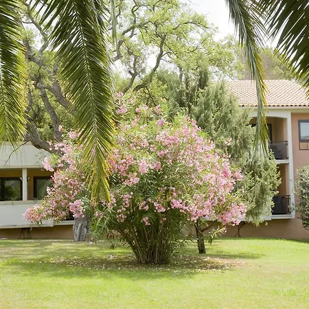 Golf De Valescure & Nuxe 4* Сен-Рафаель