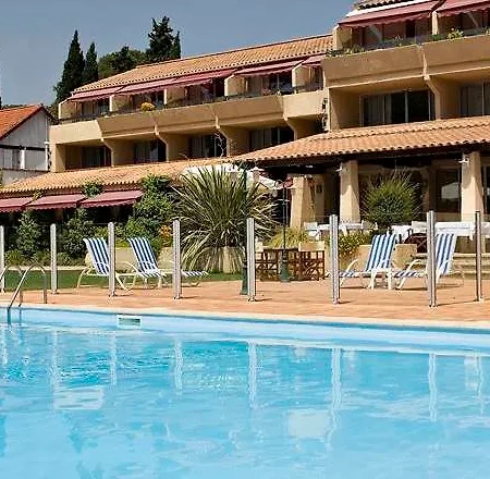 Golf De Valescure & Nuxe 4*