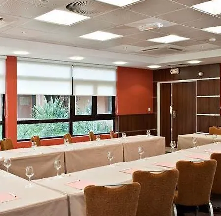 Golf De Valescure & Nuxe Hotel Saint-Raphael (Var)