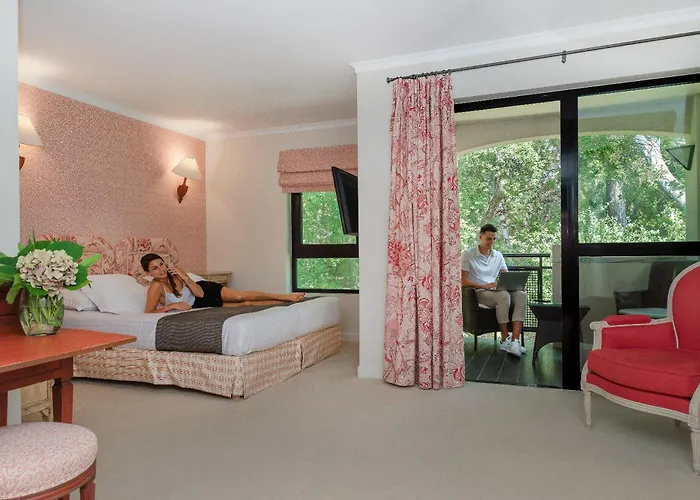 Hotel Golf De Valescure & Nuxe