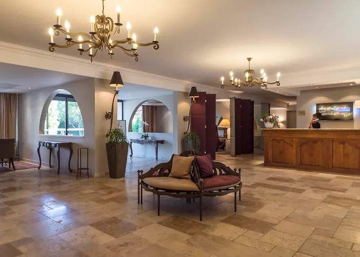 Golf De Valescure & Nuxe 4*