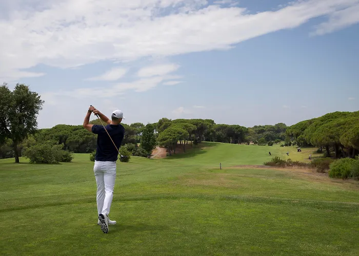 Golf De Valescure & Nuxe 호텔 Saint-Raphaël