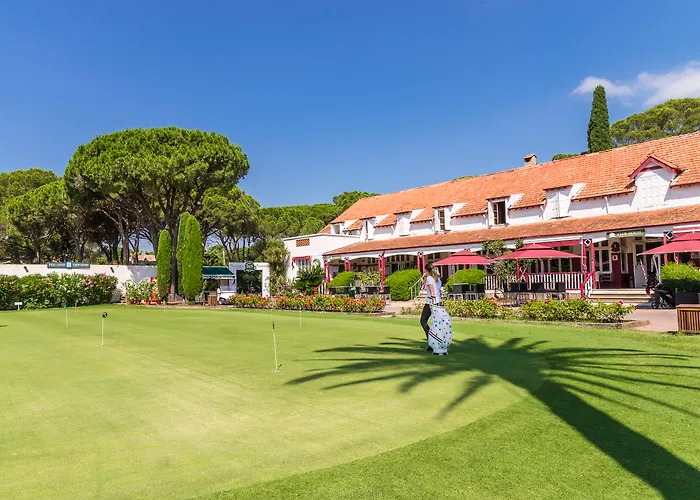Hotel Golf De Valescure & Nuxe