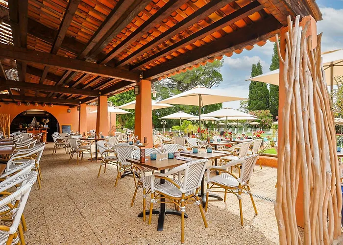 Golf De Valescure & Nuxe 호텔 Saint-Raphaël