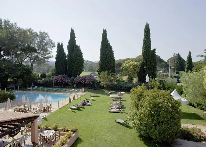 Golf De Valescure & Nuxe Hotel