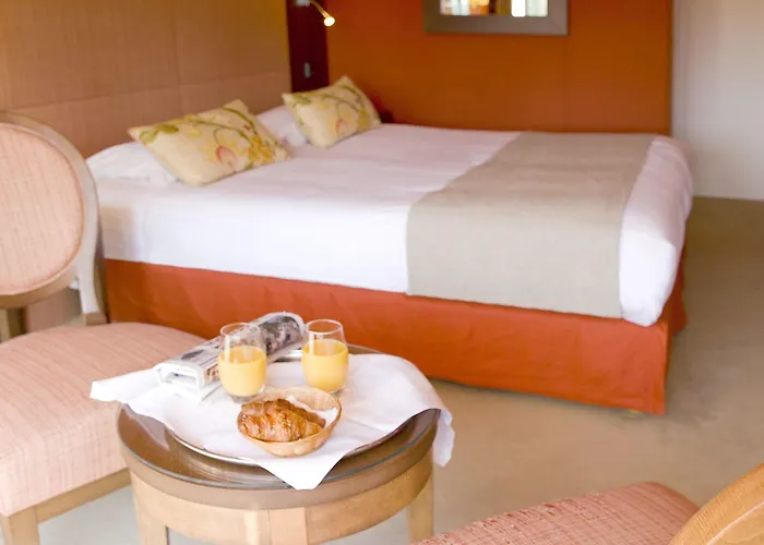 Hotel Golf De Valescure & Nuxe