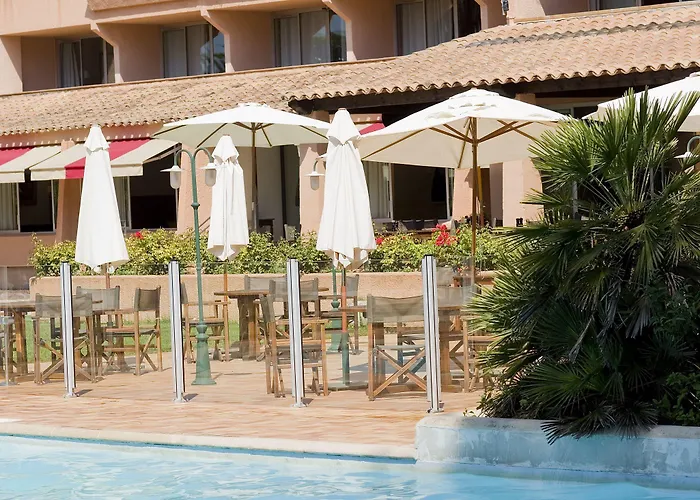 Golf De Valescure & Nuxe