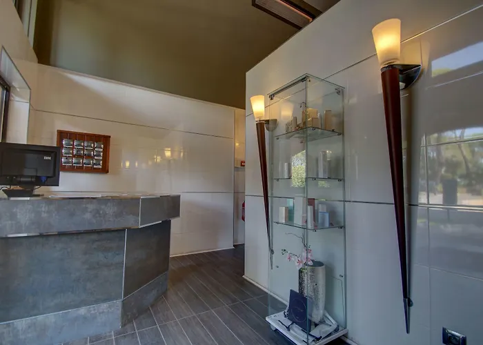 Golf De Valescure & Nuxe Saint-Raphael (Var)