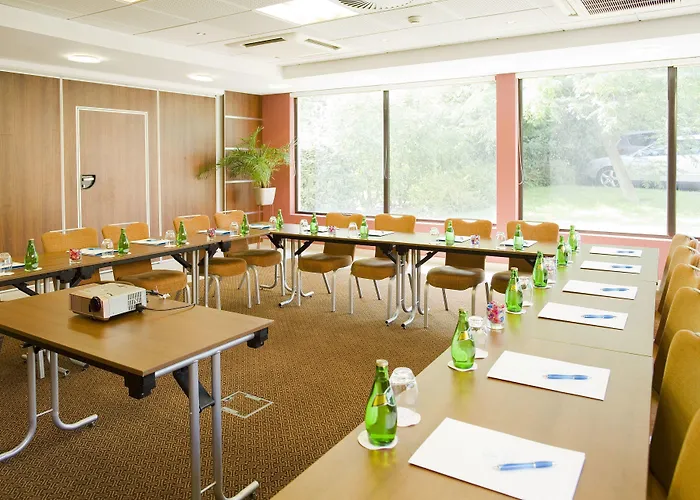 Golf De Valescure & Nuxe 酒店 4*