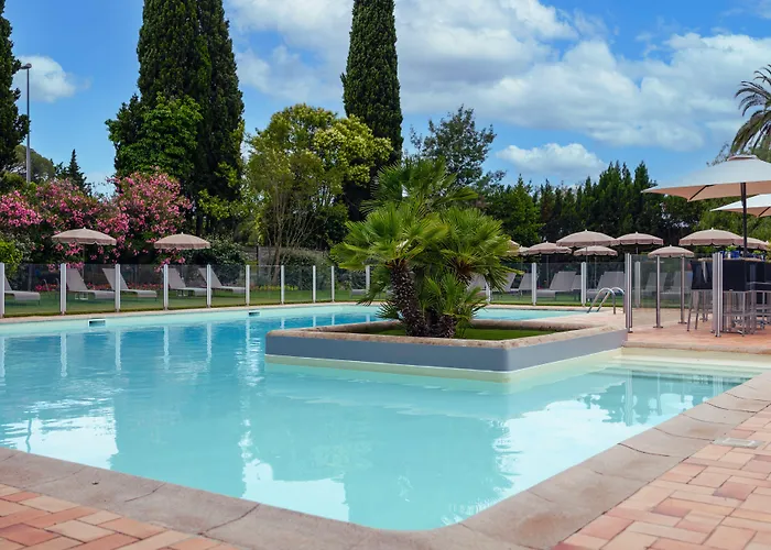 Hotel Golf De Valescure & Nuxe 4*