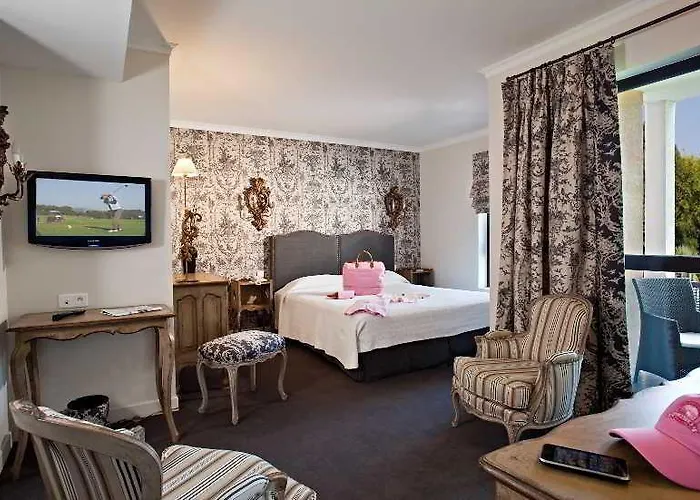 Golf De Valescure & Nuxe Hotel 4*